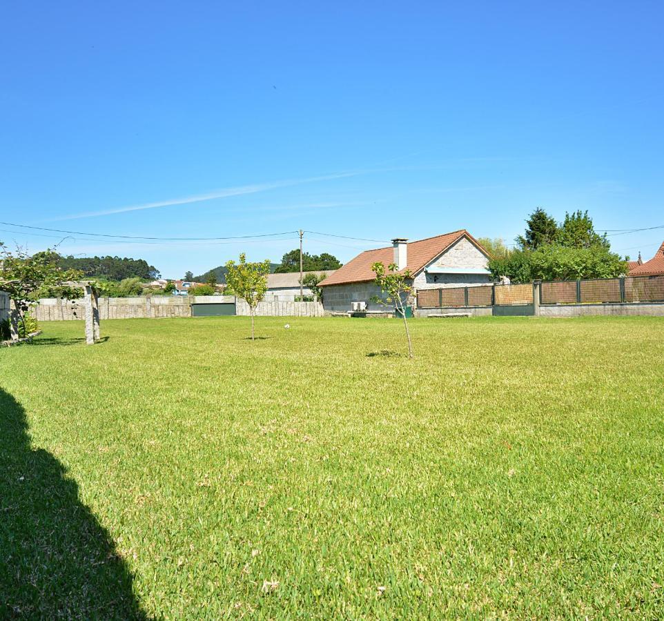 Galihost - Casa Con Precioso Jardin En Vilanova De Arousa Exteriér fotografie